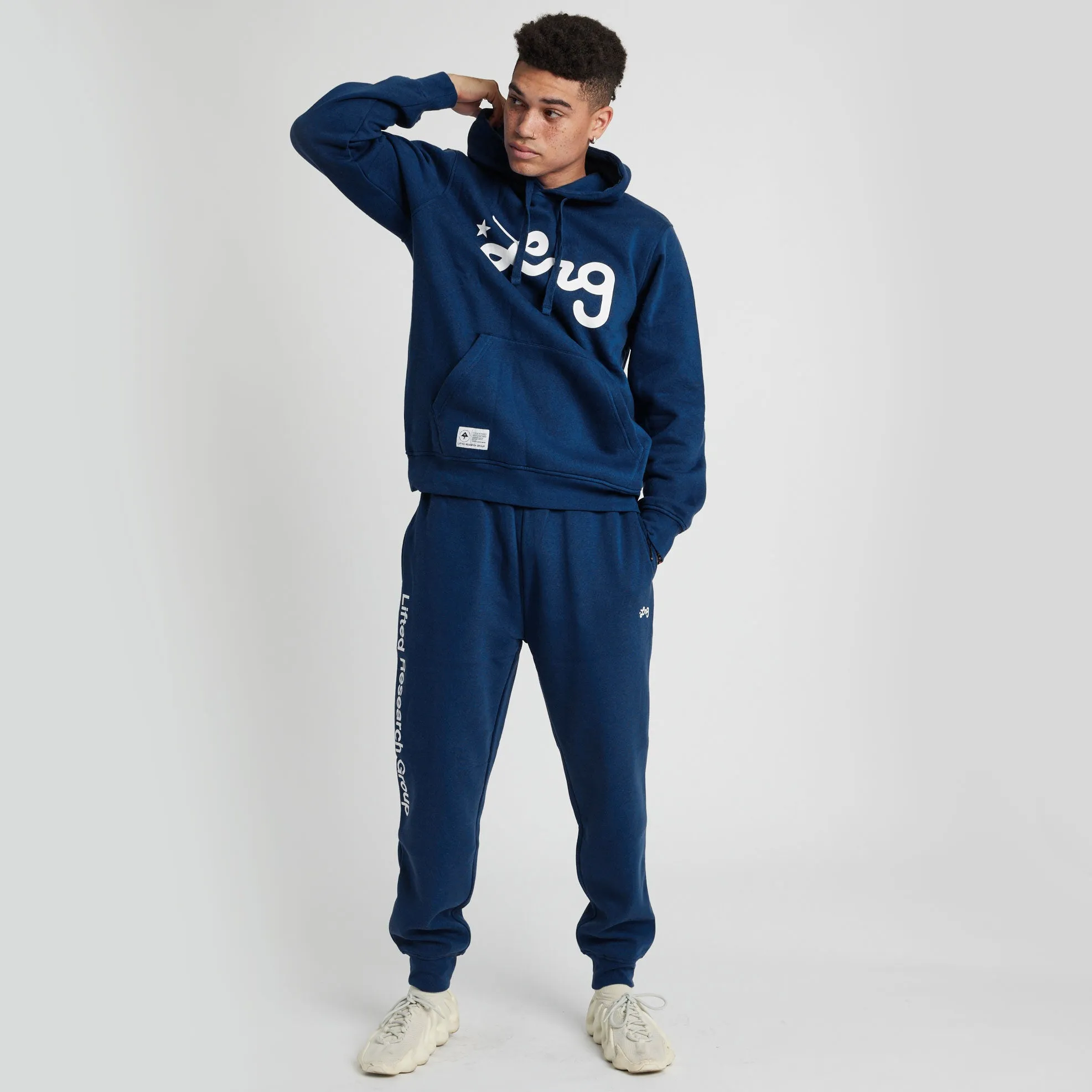 LIFTED SCRIPT PULLOVER HOODIE - NAVY