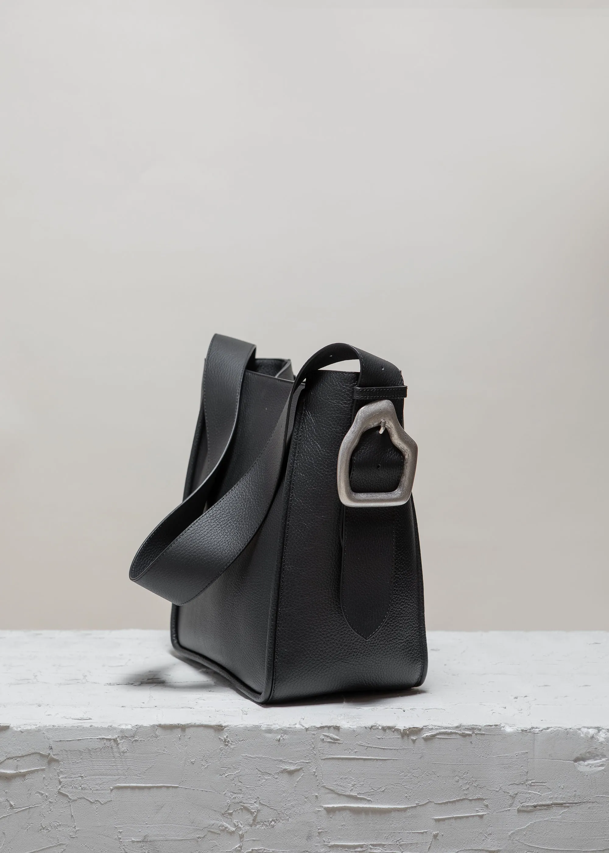 MASAGO Black Tote bag
